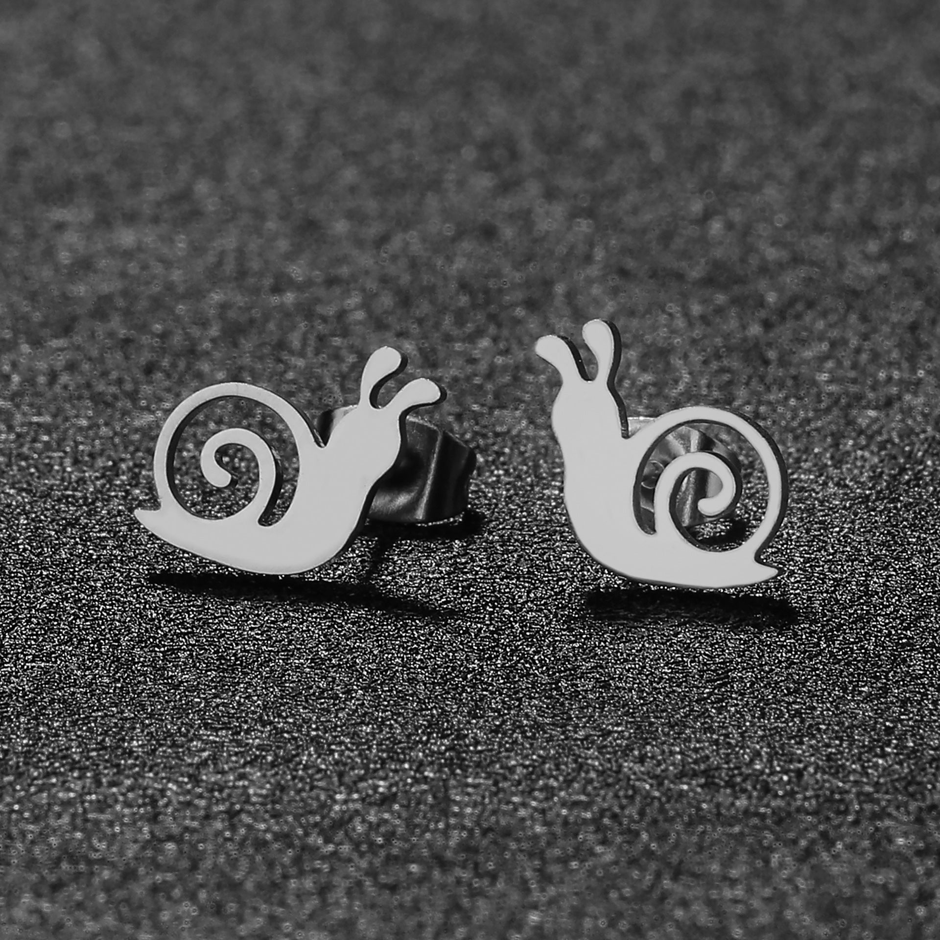 Snail earring